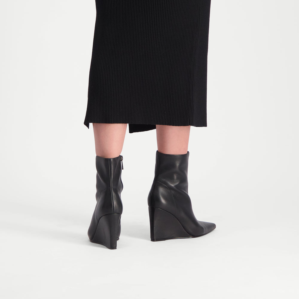 Steve Madden Serbia Bootie BLACK Ankle boots All Products