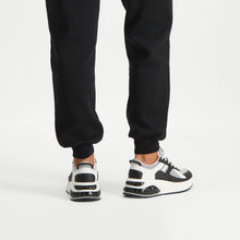 Steve Madden Logan Sneaker BLACK/WHTE Sneakers 90's Nostalgia