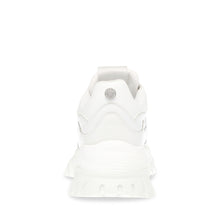 Steve Madden Tailgate Sneaker WHITE Sneakers 90's Nostalgia